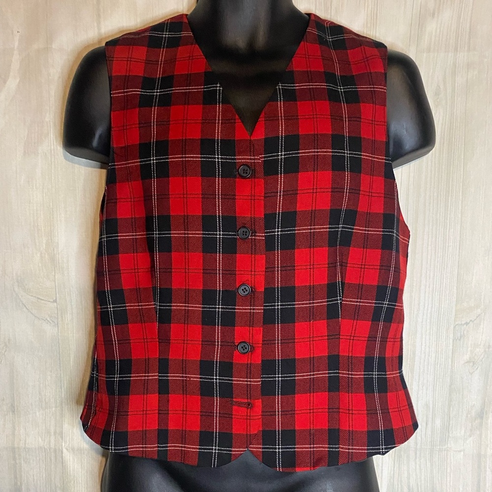 Vintage Pendleton Classic 100% Wool Red Plaid Vest Size 12 Made In USA!